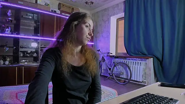 Snapshot of pa1e_pr1ncess chatting on 07/02/26, 06:41 pa1e pr1ncess online show from 07/02/26, 06:41