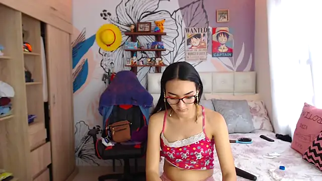 LinzyBaner online show from 03/18/25, 09:32