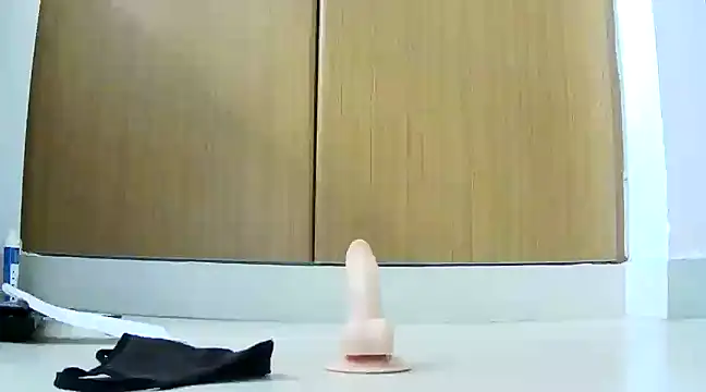 Snapshot of roadies chatting on 02/20/25, 11:21 roadies online show from 02/20/25, 11:21