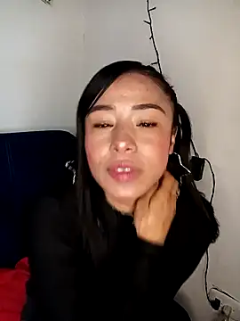 Snapshot of CATRINA_SEXXX chatting on 11/07/25, 05:29 CATRINA SEXXX online show from 11/07/25, 05:29