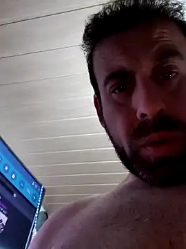 AquaMenn online show from 11/26/25, 03:40