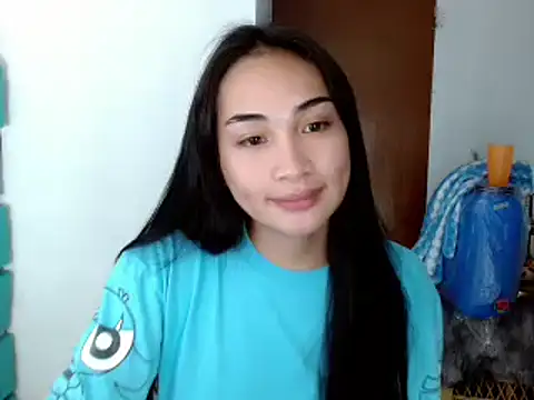 SweetLilly 18 online show from 12/01/24, 04:29