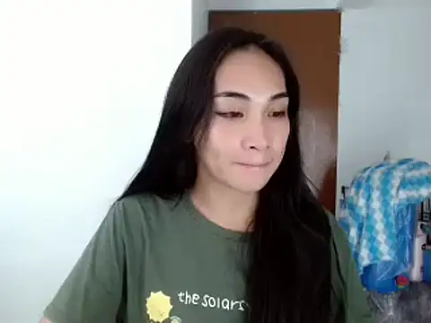 SweetLilly 18 online show from 12/03/24, 04:50