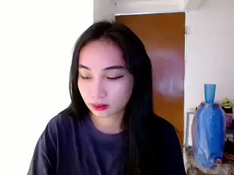 SweetLilly 18 online show from 01/23/25, 02:44