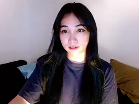 SweetLilly 18 online show from 03/05/25, 02:14