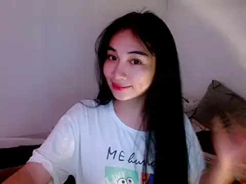 SweetLilly 18 online show from 03/11/25, 12:50