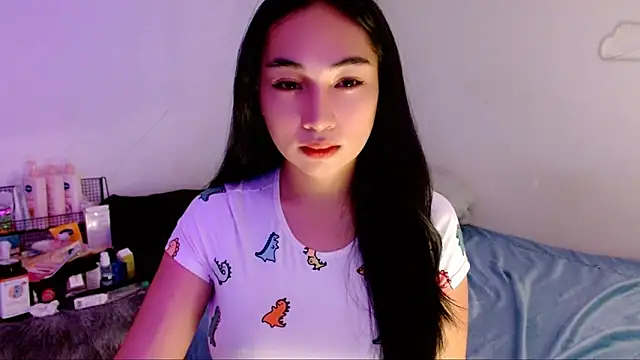 SweetLilly 18 online show from 09/27/25, 03:33