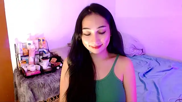 SweetLilly 18 online show from 10/24/25, 01:46