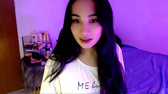 SweetLilly 18 online show from 11/24/25, 03:28