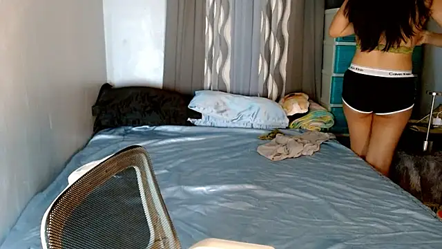 SweetLilly 18 online show from 02/20/26, 02:41