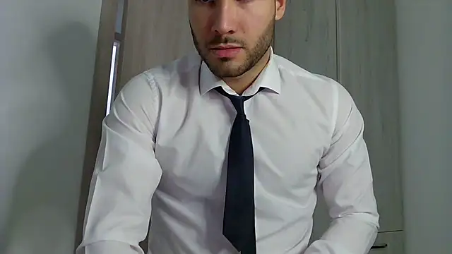 Justynn1 online show from 02/21/25, 06:51