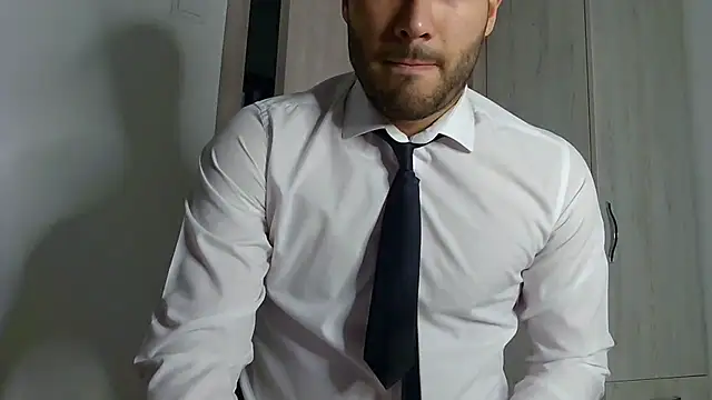 Justynn1 online show from 03/02/25, 05:44