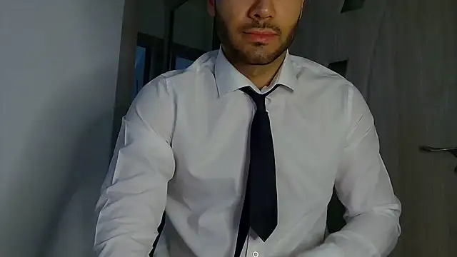 Snapshot of Justynn1 chatting on 05/29/26, 02:53 Justynn1 online show from 05/29/26, 02:53