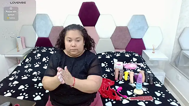 angel blue online show from 02/14/26, 03:42