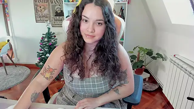 Snapshot of Sweet_sully__ chatting on 12/31/24, 09:21 Sweet sully   online show from 12/31/24, 09:21