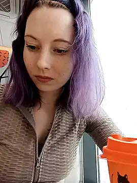 Frost foxy online show from 02/12/25, 09:42