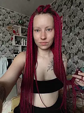 Snapshot of Frost_foxy chatting on 06/20/26, 04:15 Frost foxy online show from 06/20/26, 04:15