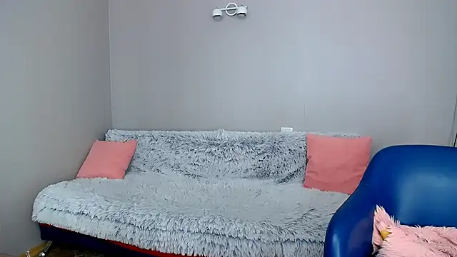 Estheri online show from 03/14/25, 02:19