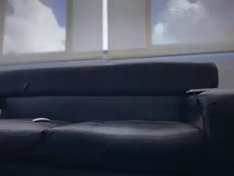 Snapshot of TheSantis chatting on 10/03/25, 09:01 TheSantis online show from 10/03/25, 09:01