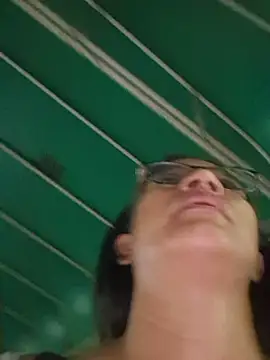 Snapshot of DAELAA chatting on 03/14/25, 01:05 DAELAA online show from 03/14/25, 01:05