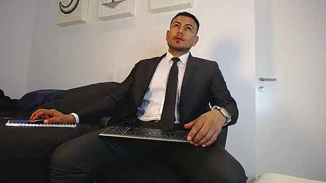 WillSandler online show from 03/23/26, 06:34