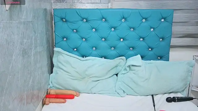 MAARYMOON online show from 10/25/25, 10:45