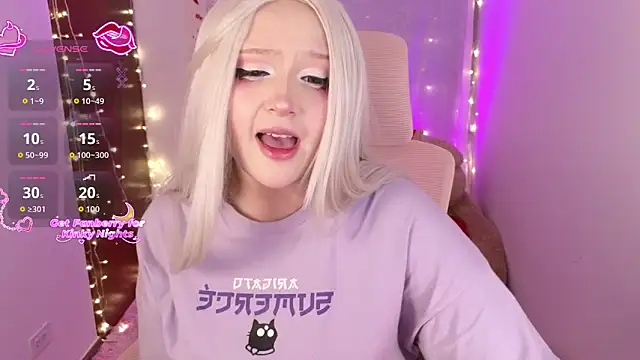 KuroChan420 online show from 11/27/25, 01:29