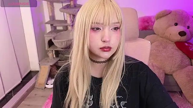 KuroChan420 online show from 02/21/26, 02:12