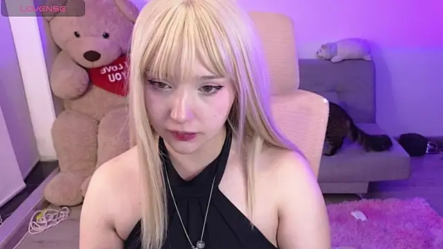 Snapshot of KuroChan420 chatting on 05/23/26, 03:01 KuroChan420 online show from 05/23/26, 03:01