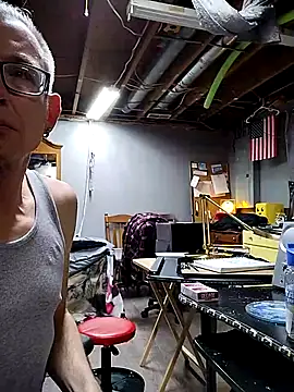 jjdirty6996 online show from 12/15/25, 06:06