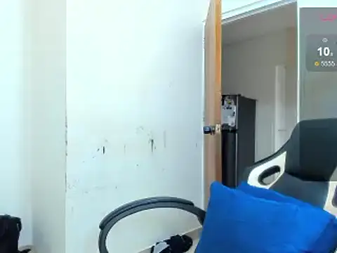 Snapshot of ebonnylatinx chatting on 03/16/25, 10:31 ebonnylatinx online show from 03/16/25, 10:31