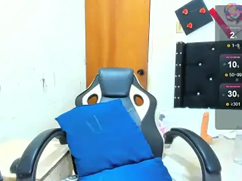 Snapshot of ebonnylatinx chatting on 03/18/25, 02:15 ebonnylatinx online show from 03/18/25, 02:15