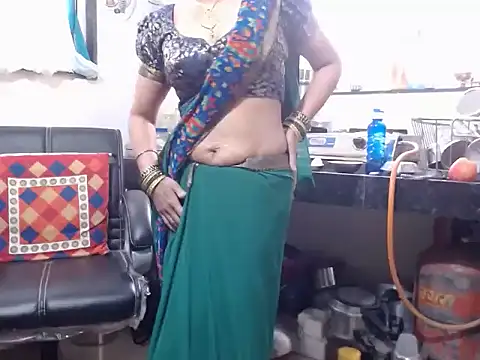 Snapshot of Indian_Rupali chatting on 12/24/24, 09:17 Indian Rupali online show from 12/24/24, 09:17