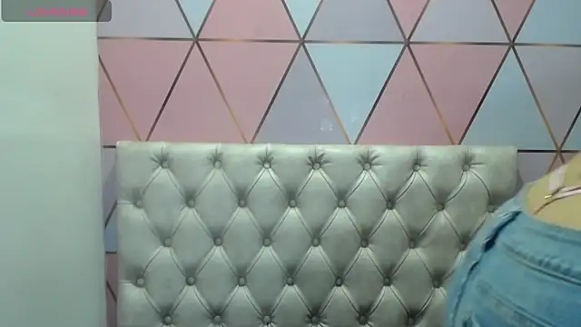 juliana diaz online show from 02/28/25, 11:14