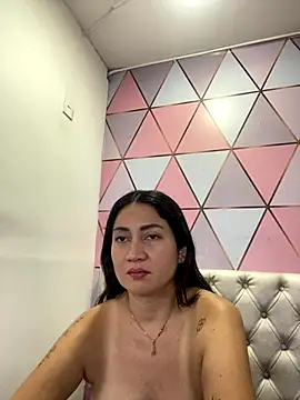 juliana diaz online show from 09/27/25, 11:15
