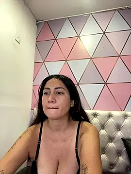 juliana diaz online show from 10/09/25, 11:19