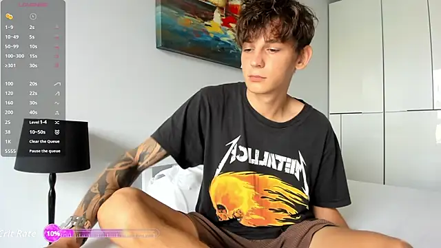 MiracleCam online show from 11/05/25, 01:05