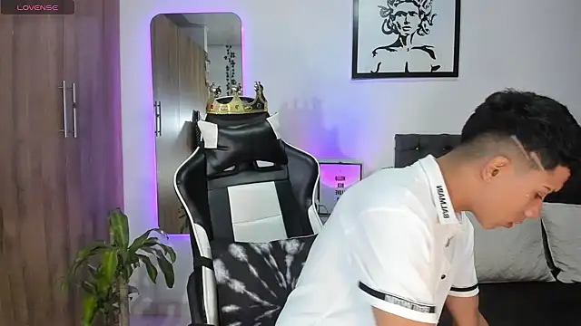 AlanNaughty online show from 02/06/26, 11:19