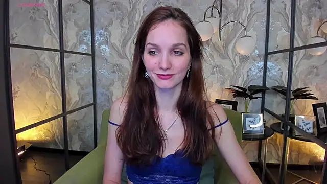 Snapshot of MirandaGlow chatting on 03/07/25, 12:12 MirandaGlow online show from 03/07/25, 12:12