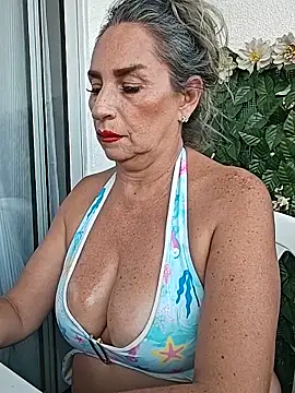 Snapshot of Lossexycacha chatting on 05/20/26, 11:00 Lossexycacha online show from 05/20/26, 11:00