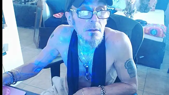 Snapshot of mycock2474u chatting on 02/18/25, 05:31 mycock2474u online show from 02/18/25, 05:31