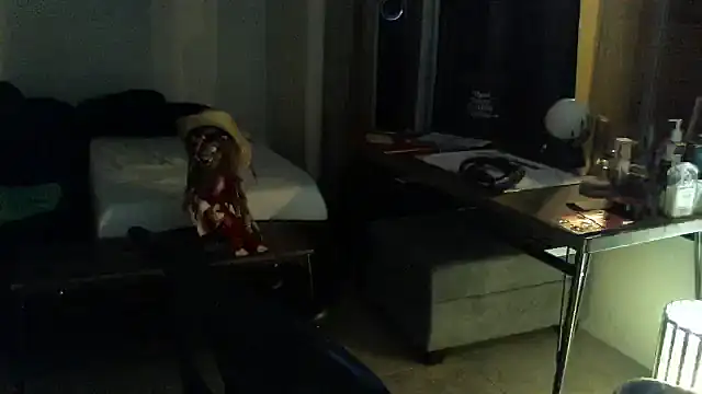 Snapshot of mycock2474u chatting on 10/13/25, 06:24 mycock2474u online show from 10/13/25, 06:24