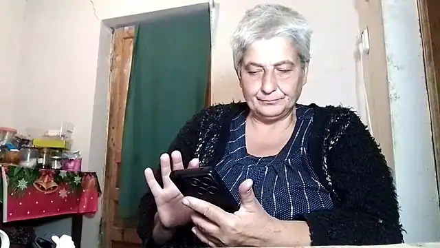 ExquisiteMature online show from 09/23/25, 10:24