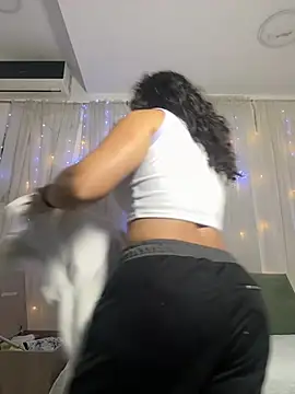 carolgaita online show from 03/02/25, 12:11