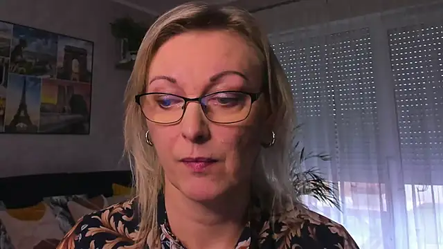 vanessa chat online show from 02/06/25, 02:26