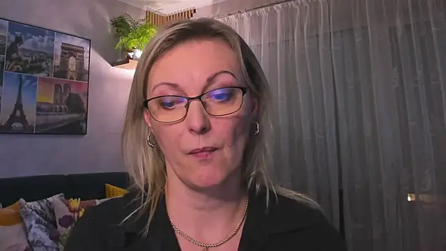 vanessa chat online show from 02/16/25, 06:10