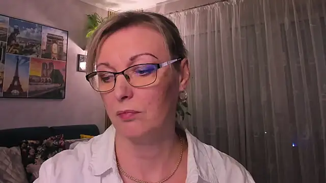 vanessa chat online show from 03/20/25, 08:51