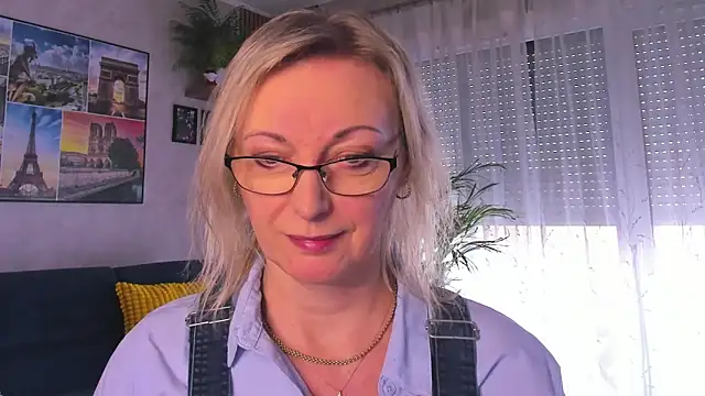 Snapshot of vanessa_chat chatting on 03/02/26, 02:24 vanessa chat online show from 03/02/26, 02:24