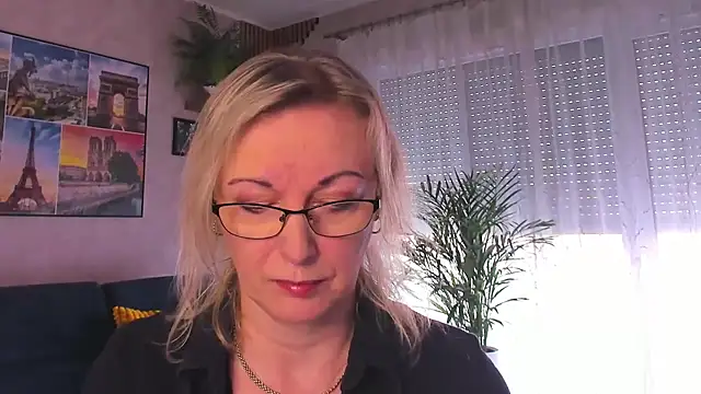 Snapshot of vanessa_chat chatting on 03/11/26, 02:23 vanessa chat online show from 03/11/26, 02:23