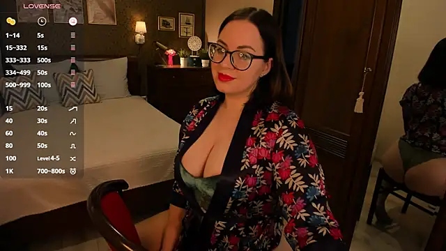 Snapshot of _katrin_ chatting on 03/04/25, 03:44 katrin online show from 03/04/25, 03:44